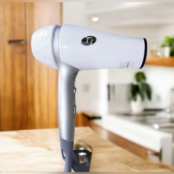 T3 Other - !!sold!!T3 Featherweight 2 professional Salon Hair Dryer Model 73820